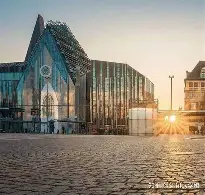 莱比锡训练开放日，加时末段复出首秀引欢呼，荷甲在即，球队文化再被提及的简单介绍