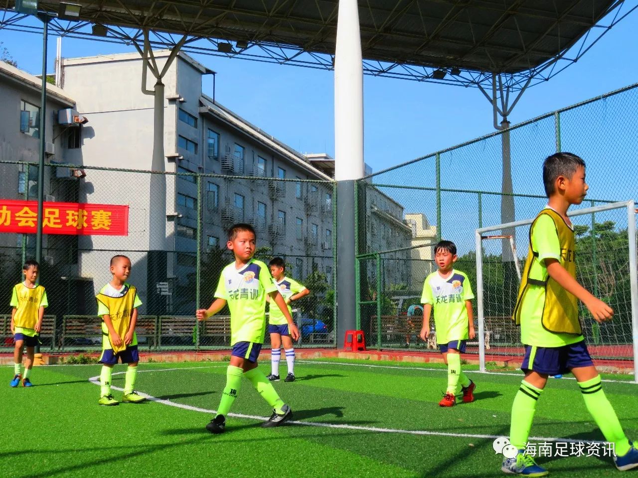 国际比赛日体能课后；尤文图斯篮板制胜备战法国杯；球迷炸锅；临场指挥获称赞的简单介绍