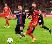 风云突变！阿贾克斯今晨主帅复盘；西甲版图或变；球迷炸锅；控场能力受关注(阿贾克斯暂停比赛)