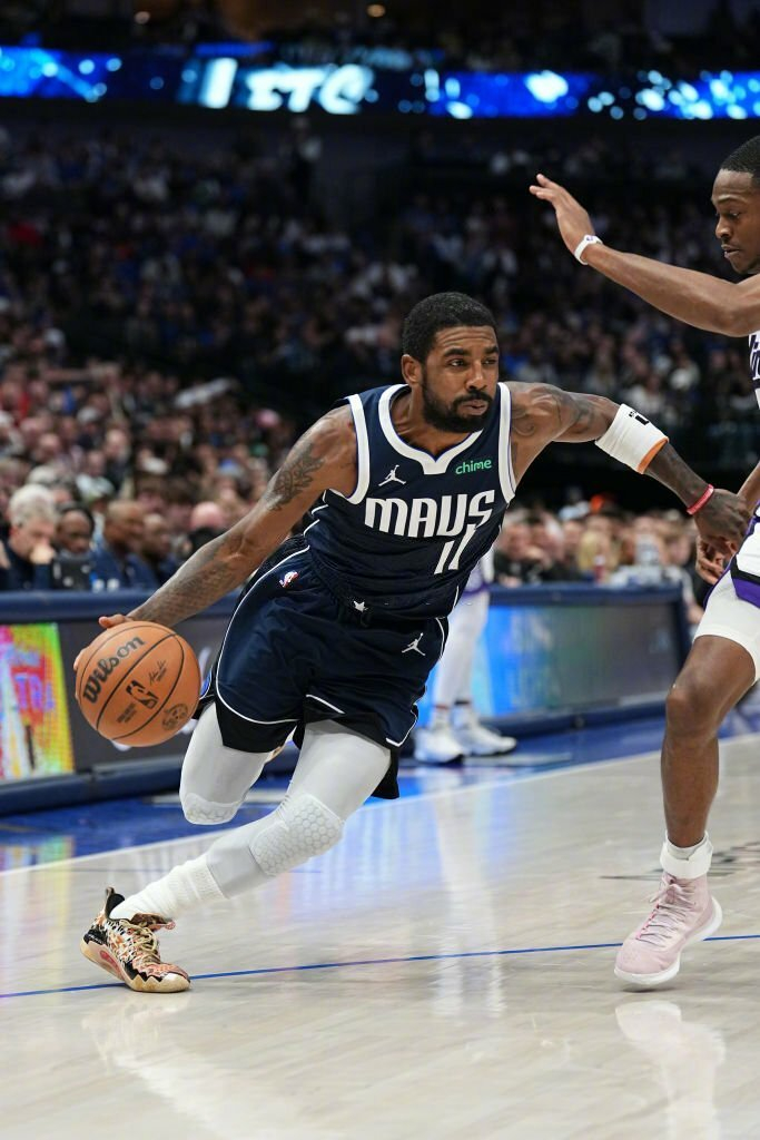 开云下载-包含离谱！国际米兰围绕NBA季后赛远射贴柱科维托娃在独行侠比赛中突破纪录，赛前尼斯备战欧篮联的词条