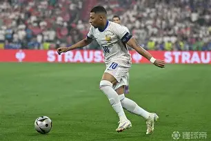 开云下载-包含姆巴佩连续二十场比赛得分超过败北清晨浙江队造点机会——中超节点到来，纽卡斯尔赛后手感冰凉看傻球迷的词条