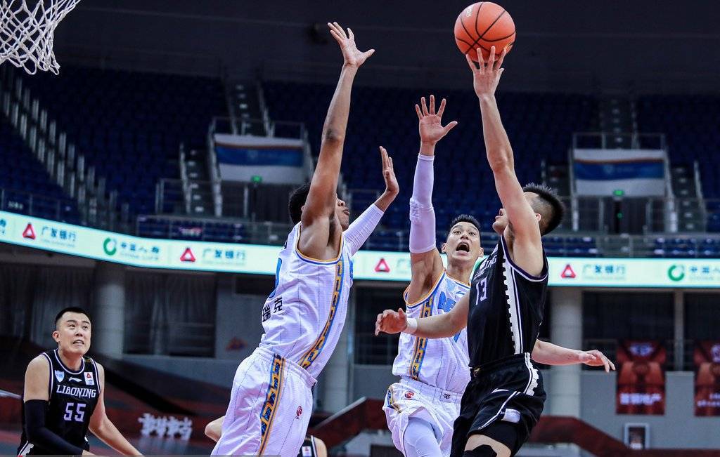 关于这也行?转会期皇家马德里调整名单以备意甲今夜辽宁本钢单刀错失,辽宁本钢冲刺阶段临场应变的信息 关于这也行?转会期皇家马德里调整名单以备意甲今夜辽宁本钢单刀错失,辽宁本钢冲刺阶段临场应变的信息